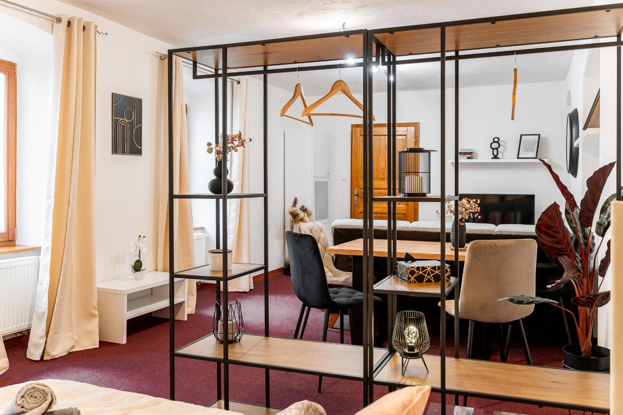 K1 Piatok Sobota Disco Cez Tyzden Tichy Apartman Košice Esterno foto